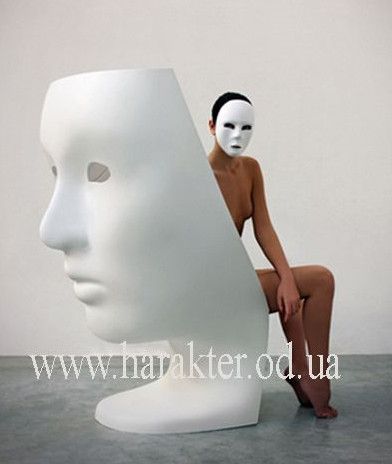 пластиковое кресло маска фото