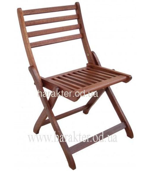 Складные деревянные стулья: особенности конструкции и критерии выбора