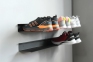 Полиця для взуття з гнутого металу Sneaker, настінна, 60х13х6 см 